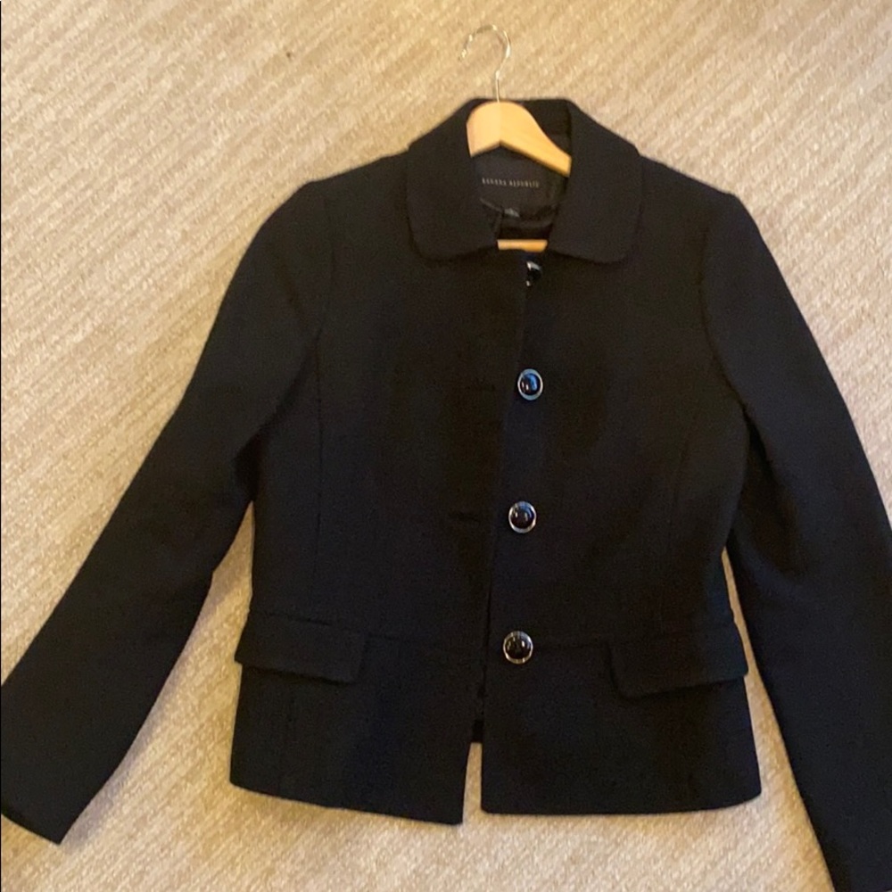 Beautiful crepe BR blazer size 4